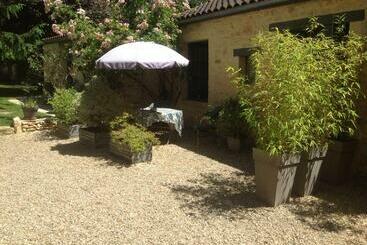 پانسیون Sarlat Côté Jardin