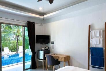 پانسیون The Snug Airportel   Phuket Airport
