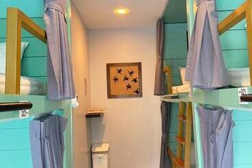 پانسیون The Snug Airportel   Phuket Airport