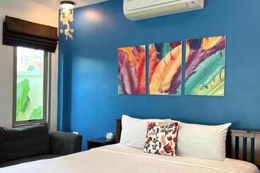 پانسیون The Snug Airportel   Phuket Airport