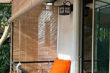 پانسیون The Snug Airportel   Phuket Airport