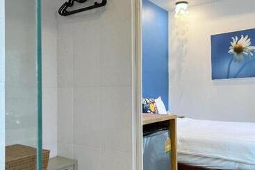 پانسیون The Snug Airportel   Phuket Airport