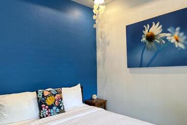 پانسیون The Snug Airportel   Phuket Airport
