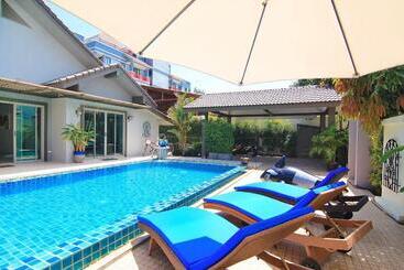 پانسیون The Snug Airportel   Phuket Airport