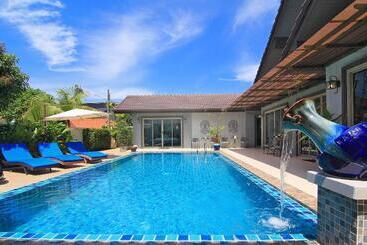 پانسیون The Snug Airportel   Phuket Airport