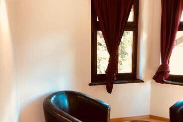 پانسیون Villa Anita Rooms