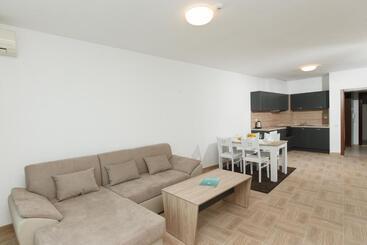 Silver Beach Apart Complex