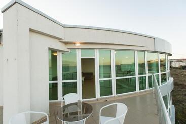 Silver Beach Apart Complex