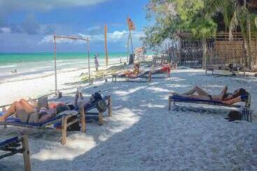 هاستل Drifters Zanzibar