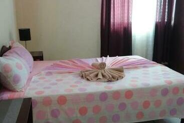 Alme Hostel