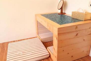 تختخواب و صبحانه Green Island Dolphin House