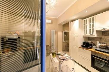 تختخواب و صبحانه Maison Degli Artisti