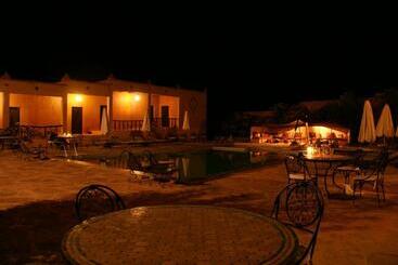 هتل Auberge Kasbah Chez Amaliya