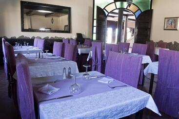 هتل Auberge Kasbah Chez Amaliya