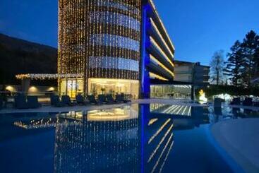 Laki Hotel & Spa