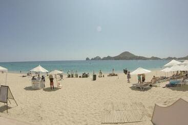 هتل Suites At Pb Rose  Resort And Spa Cabo San Lucas