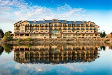 هتل The Lodge At Columbia Point