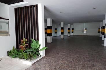 هتل Villa Blanca