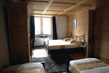 پانسیون Gruyère Rooms