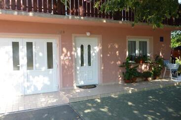 پانسیون House Vukovic