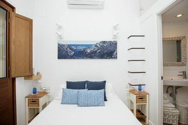 پانسیون Hostalet De Cadaques By Suma Hotels