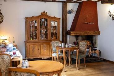 Pension (Hôtel basse catégorie) Royal