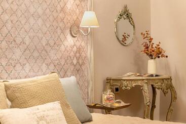 Accanto Al Centro B&b
