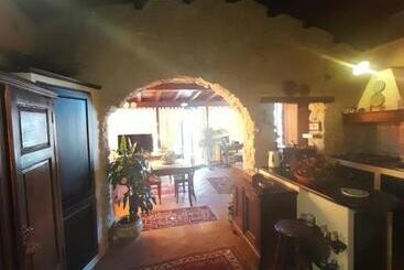 تختخواب و صبحانه Antica Dimora Historic Building
