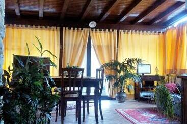 تختخواب و صبحانه Antica Dimora Historic Building