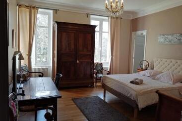 تختخواب و صبحانه Chambres D Hôtes Côté Parc Côté Jardin Avec Parking Privé Gratuit