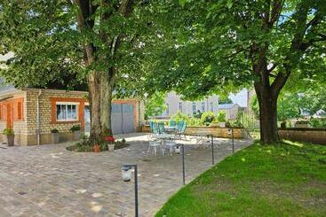 تختخواب و صبحانه Chambres D Hôtes Côté Parc Côté Jardin Avec Parking Privé Gratuit