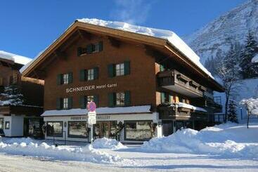 تختخواب و صبحانه Garni Schneider