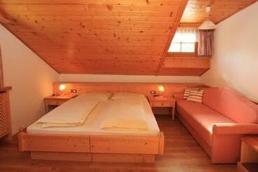 Bed And Breakfast Iman