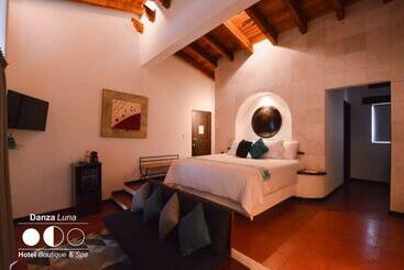 Danzaluna Hotel Boutique