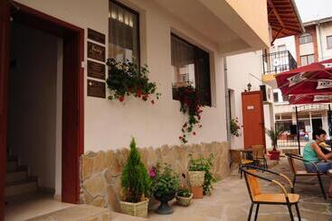 Family Hotel Biju