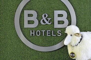 B&b Hotel Würzburg City