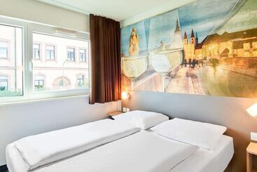 B&b Hotel Würzburg City