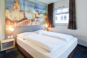 B&b Hotel Würzburg City