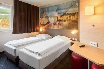 B&b Hotel Würzburg City