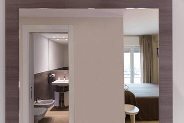 هتل Guesthouse Verona