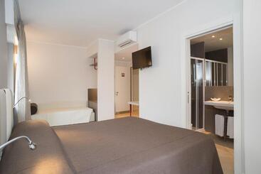 هتل Guesthouse Verona