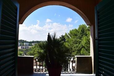 ホテル La Silvana