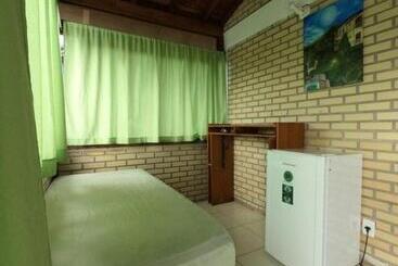Paraíso Hostel Praia Do Rosa