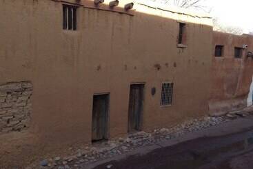 تختخواب و صبحانه Pueblo Bonito Santa Fe