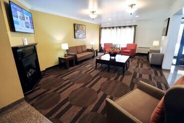 هتل Best Western Chieftain Inn