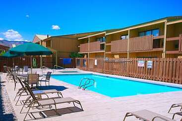 هتل Best Western Chieftain Inn