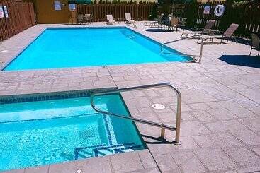 هتل Best Western Chieftain Inn