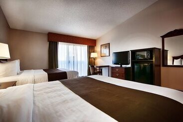 هتل Best Western Chieftain Inn