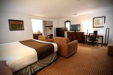 هتل Best Western Chieftain Inn