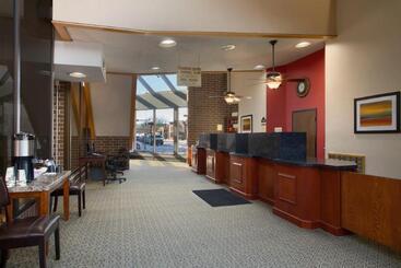 هتل Best Western Plus Executive Residency Waterloo & Cedar Falls